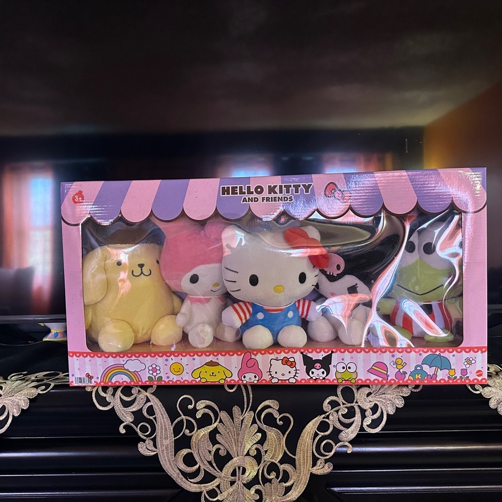 Hello Kitty Yellow and Pink Stuffed Animals Collection